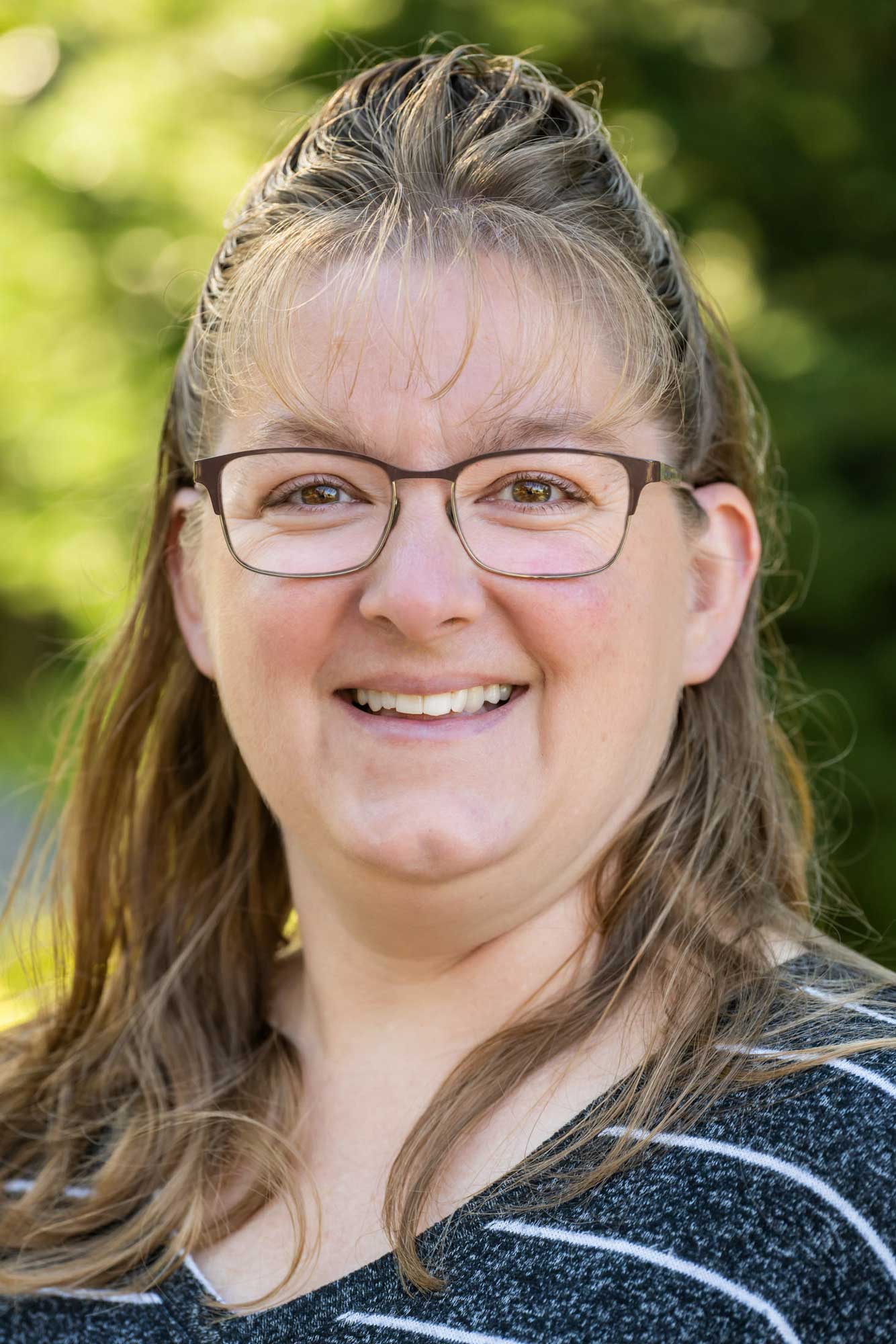 Headshot of Cindy Patterson