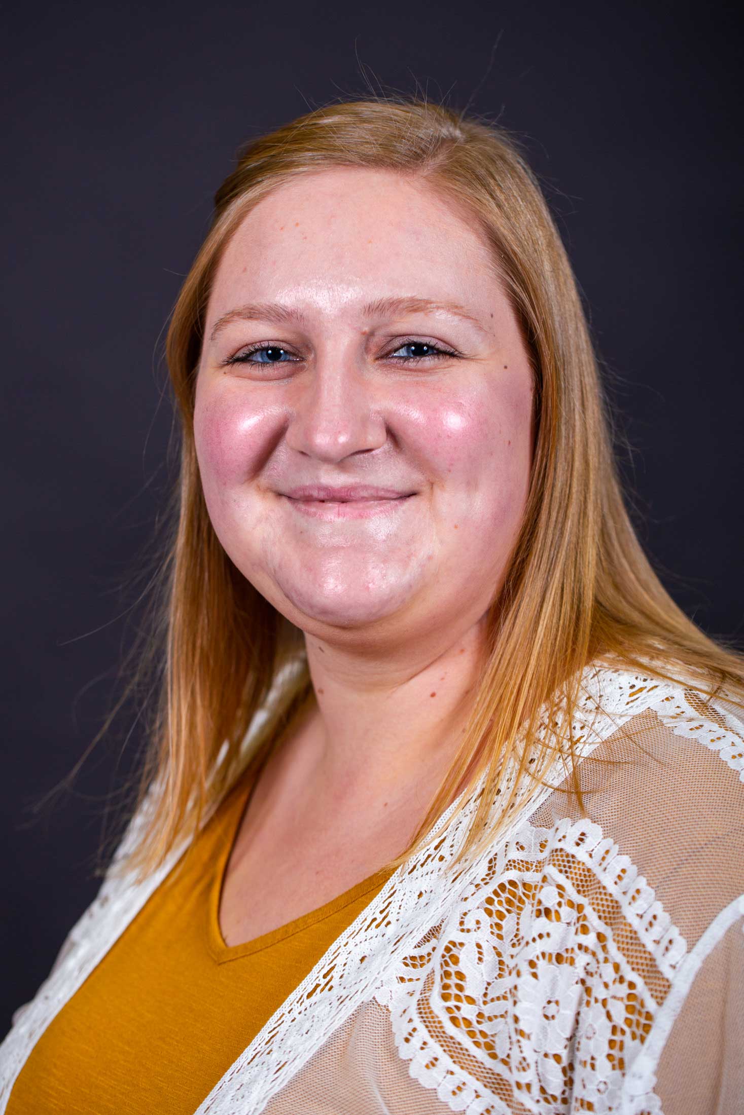 Professional Headshot of Stephanie Jungert