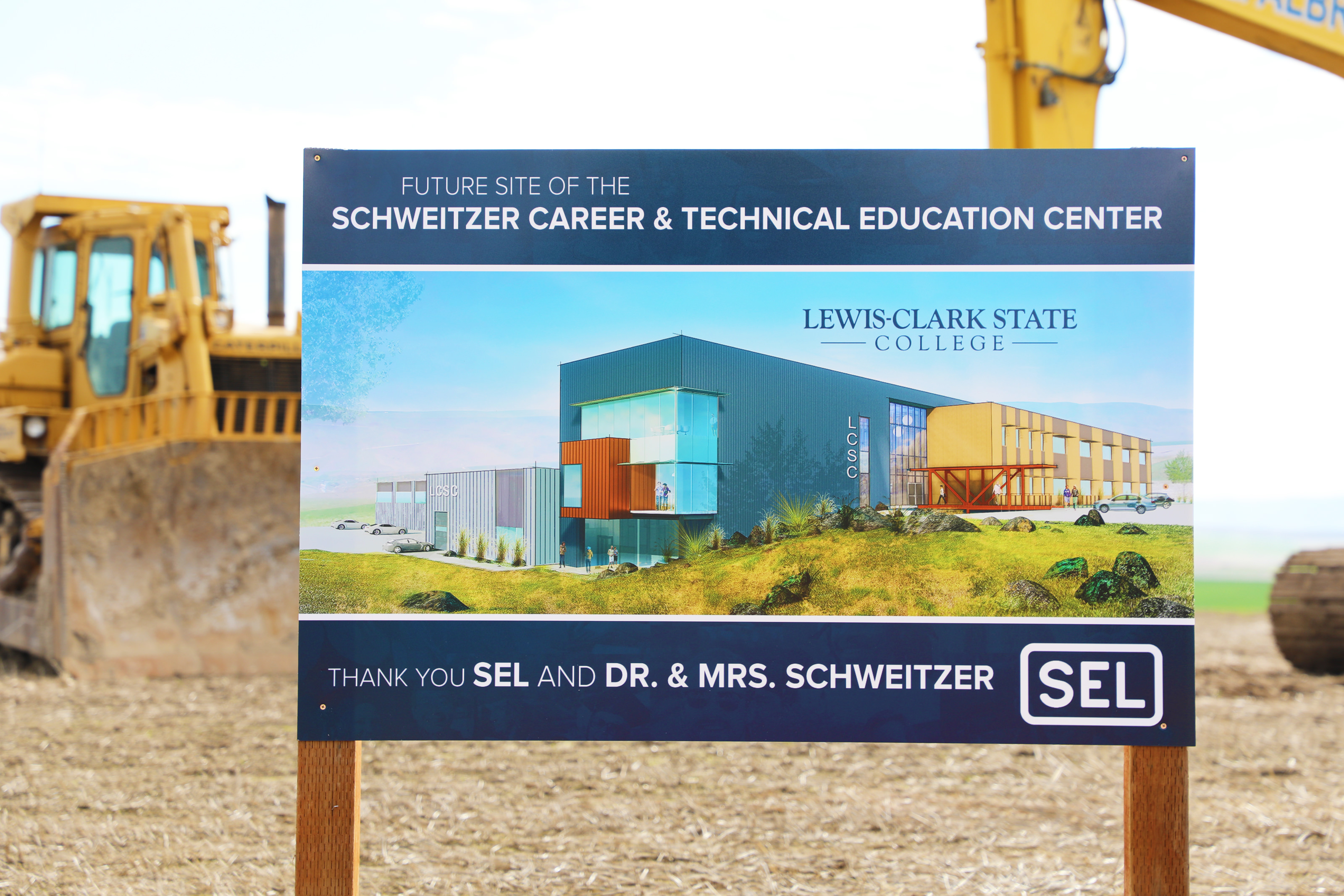 CTE center sign