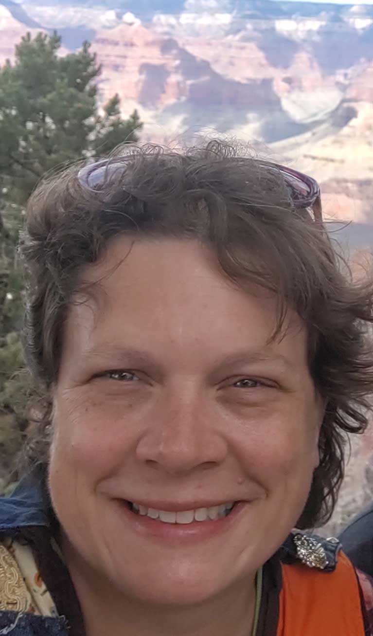 Headshot of Dinah Gaddie